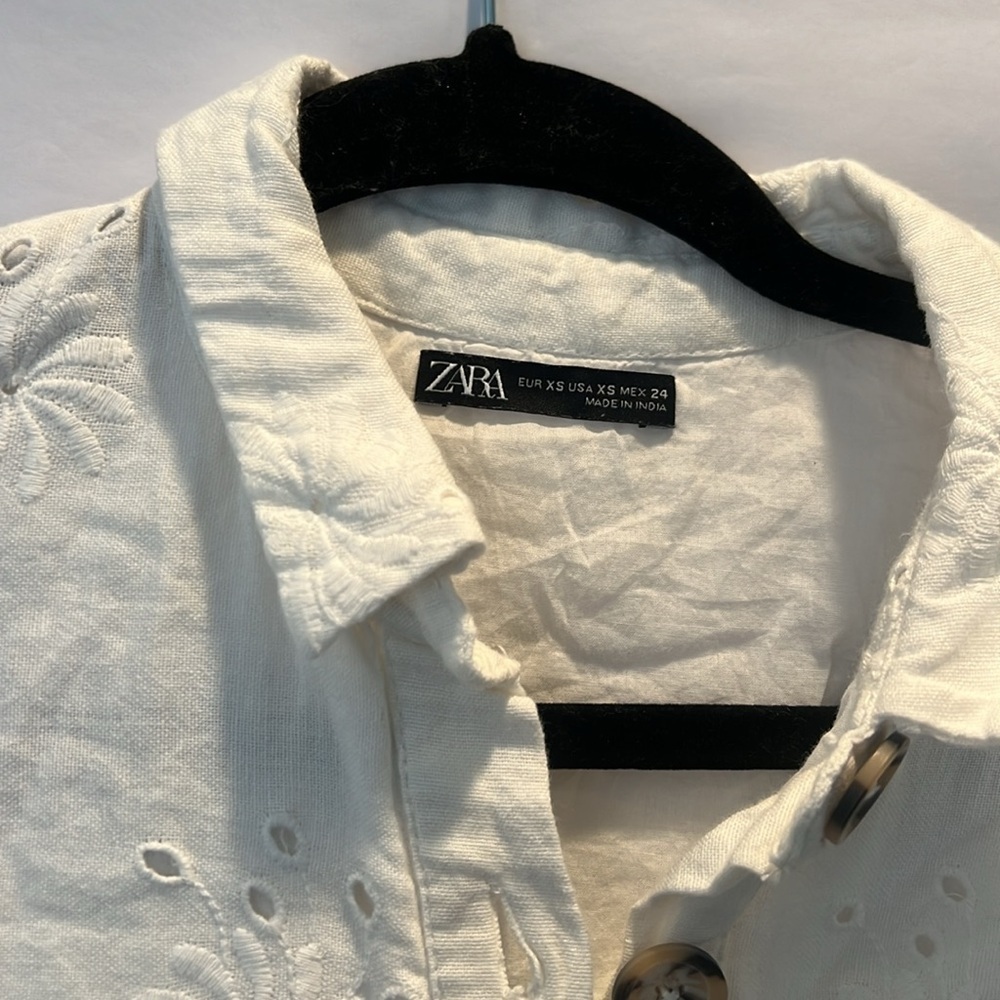 Zara Cream Eyelet Mini Dress - Picture 2 of 5